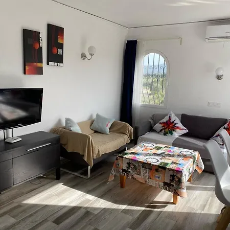 Marinas Ii En アパート