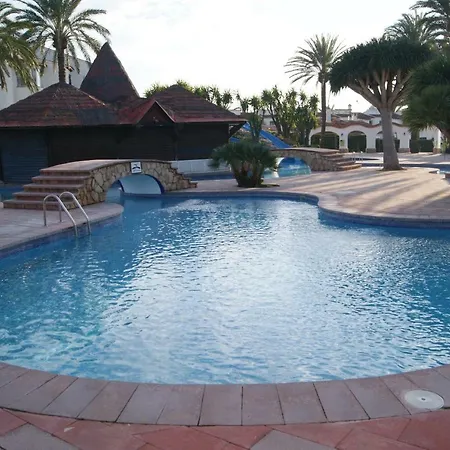 Marinas Ii En アパート